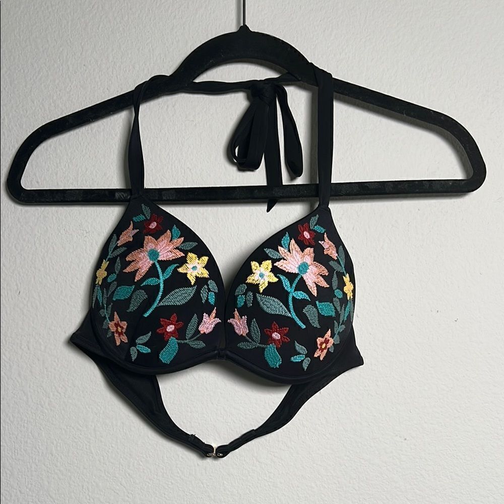 Shade & Shore Black Embroidered Floral Halter Bikini Top Women’s M